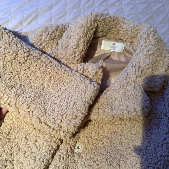 H&M girls teddy Sherpa jacket cropped coat size 9/10 - Picture 4 of 4
